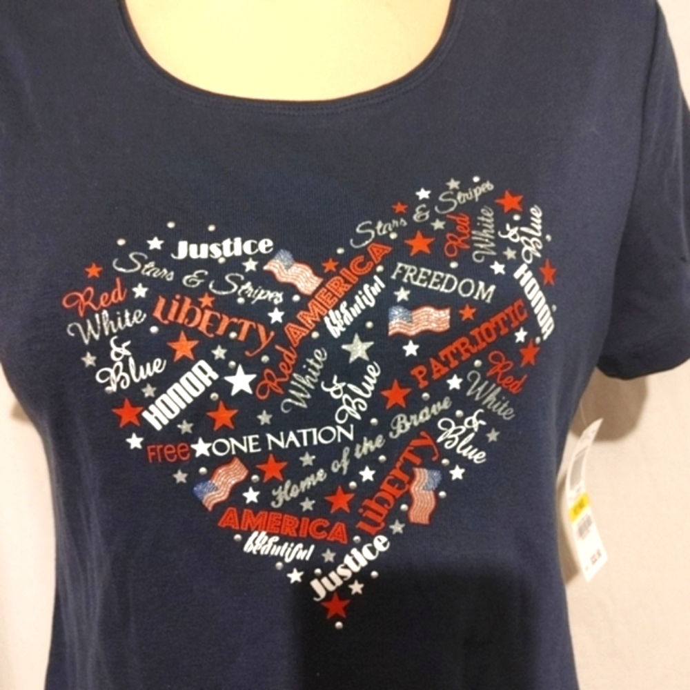 Karen Scott Patriotic heart T-shirt, NEW